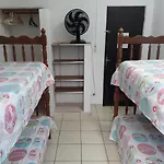 Quartos próximo ao centro de Ilhabela